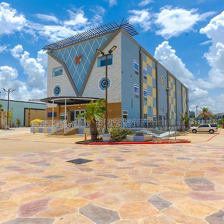 La Vyoma Villas, Westpark Hwy 6 Mission Bend Ngoại thất bức ảnh